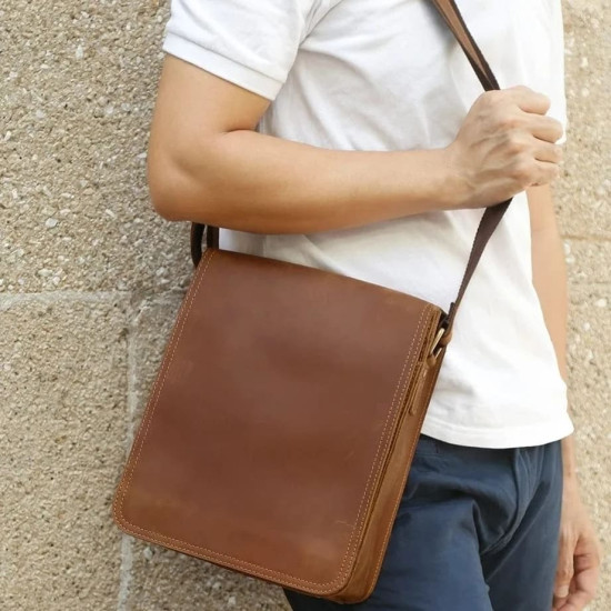 Bolsa Pequena Transversal Masculina Tiracolo