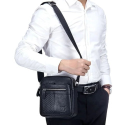 Bolsa Masculina Pequena de Lado
