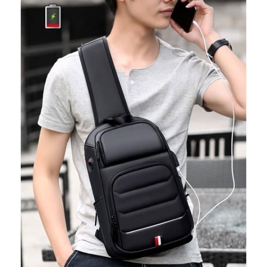 Mochila USB Masculina Transversal